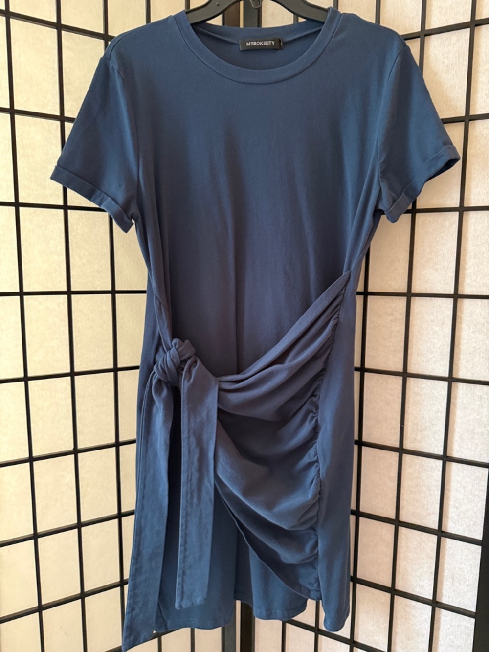Blue Short-Sleeve Tie-Waist Dress size Leaving